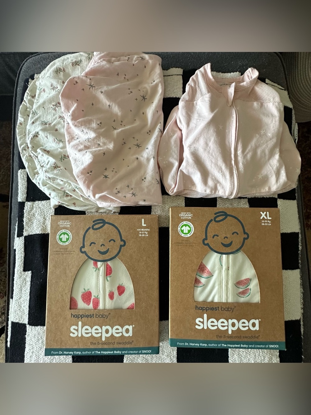 Snoo Bundle Fitted Sheets & Swaddles